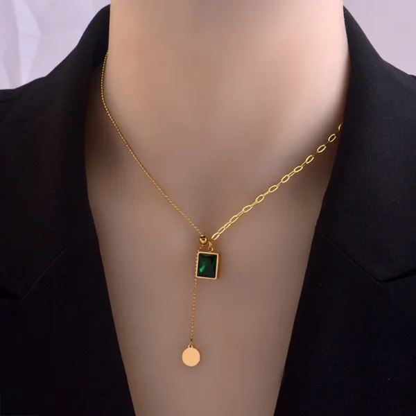 Korean Fashion Emerald Stainless Steel Gold Color Necklace for Woman Jewelry Girl's Sexy Clavicle Chain Collares Para Mujer 2