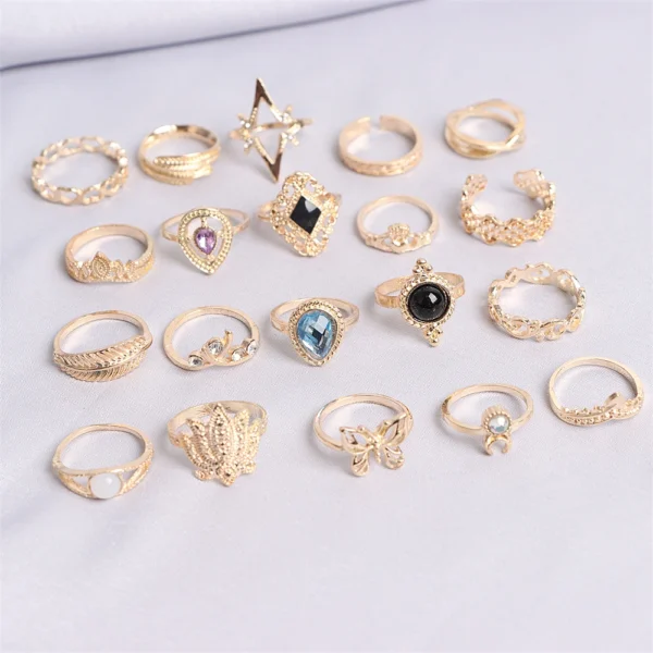 Pack of 30pieces Women's Fashion Bohemia Flower Animal Leaf Love Snake Crown Diy Jewelry Finger Rings Mix Different Style 4